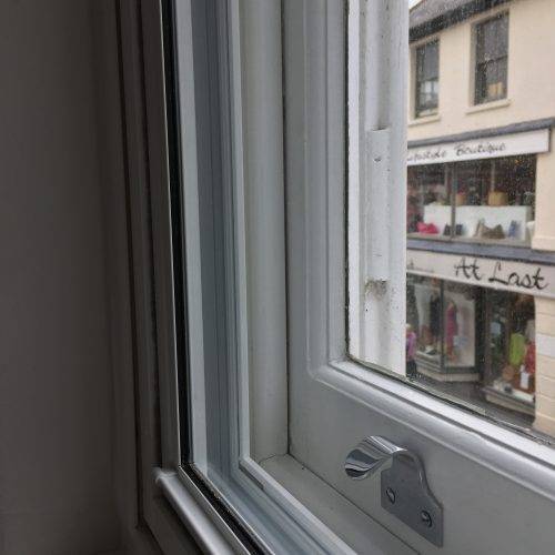 Deluxe Corner Detail 1 double glazing window