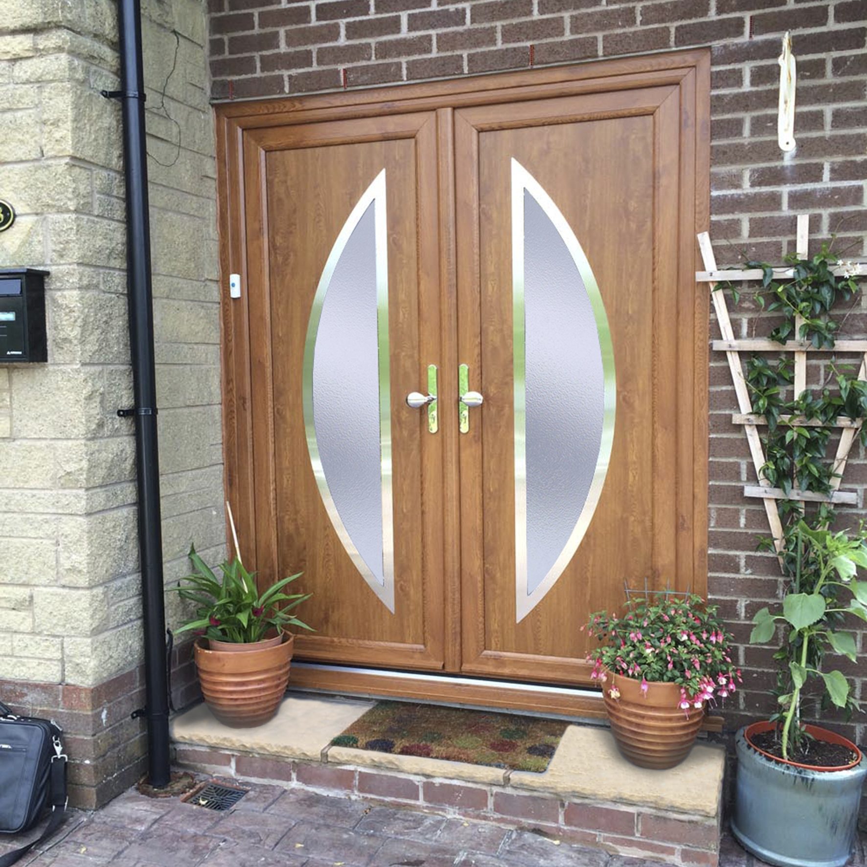modern oak external door