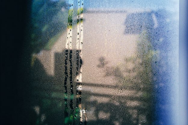 randy-laybourne-Y9awChpvLRo-unsplash Common problems with Double Glazing